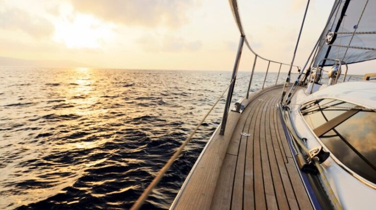 Eco-Friendly Yacht Accessories: Sustainable Luxury for the Modern Sea Lover