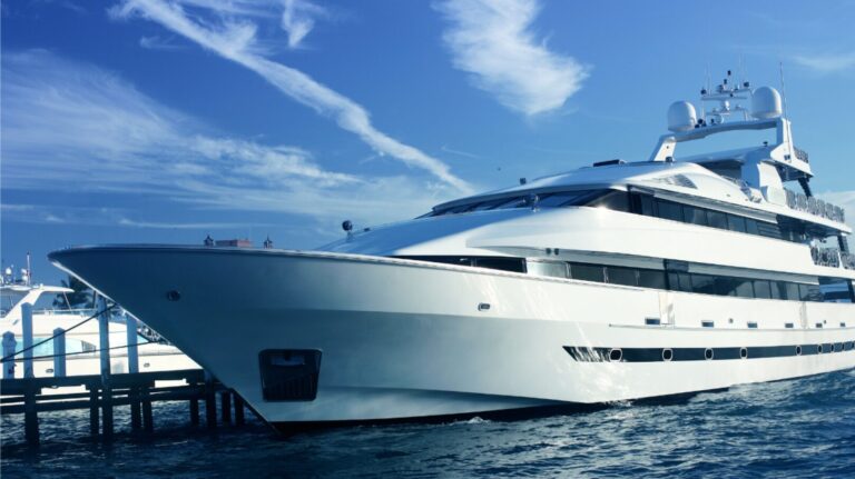 Nautical Color Trends 2025: The Chicest Shades for Stylish Boaters Nautical Color Trends 2025: The Chicest Shades for Stylish Boaters